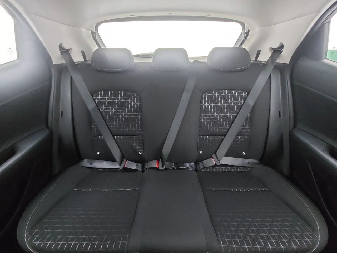 Hyundai HB20 Comfort 1.0 Flex 12V Mec., foto 18 de 18