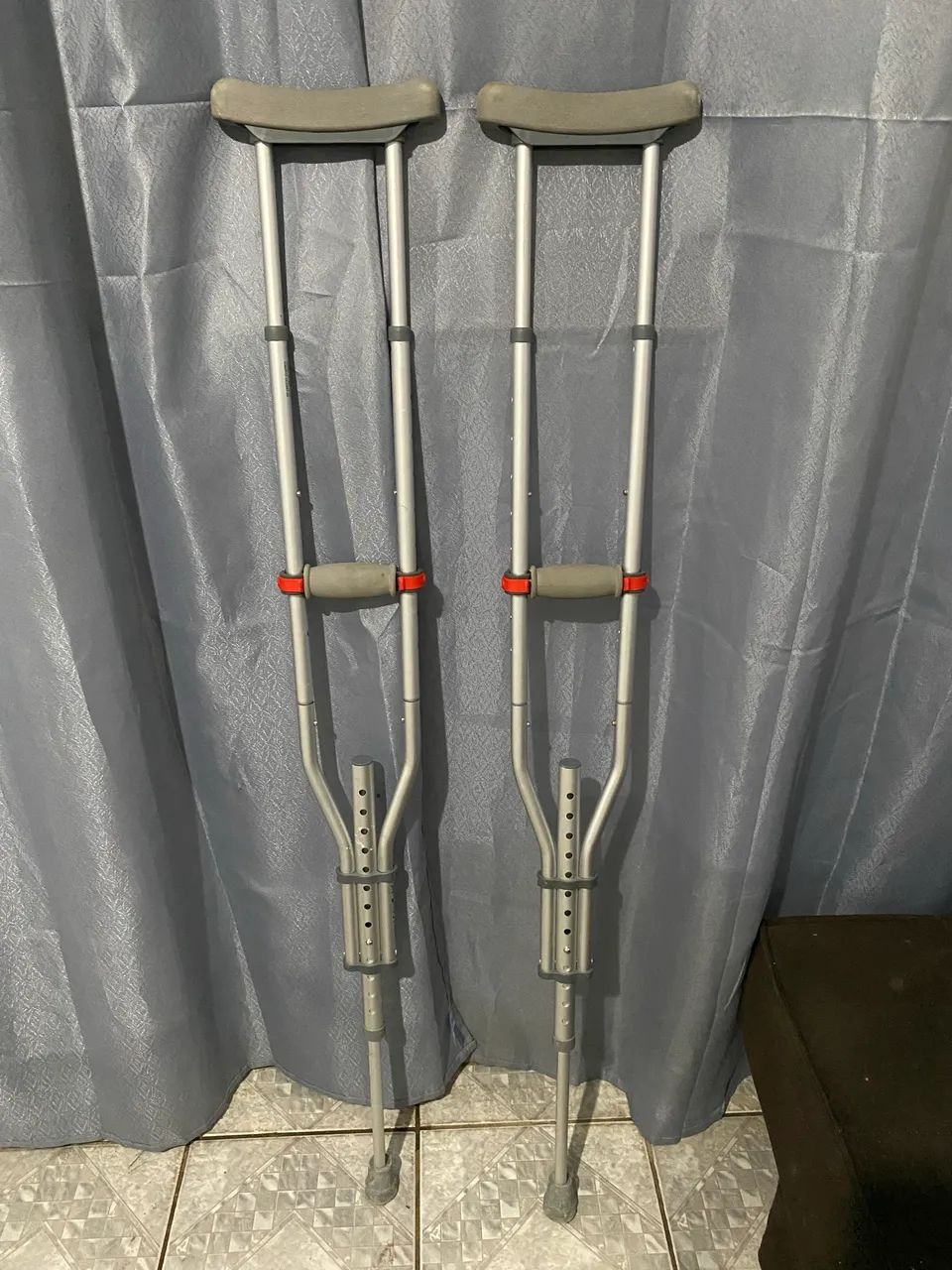 Par de muletas 3 em 1 - Foto 3
