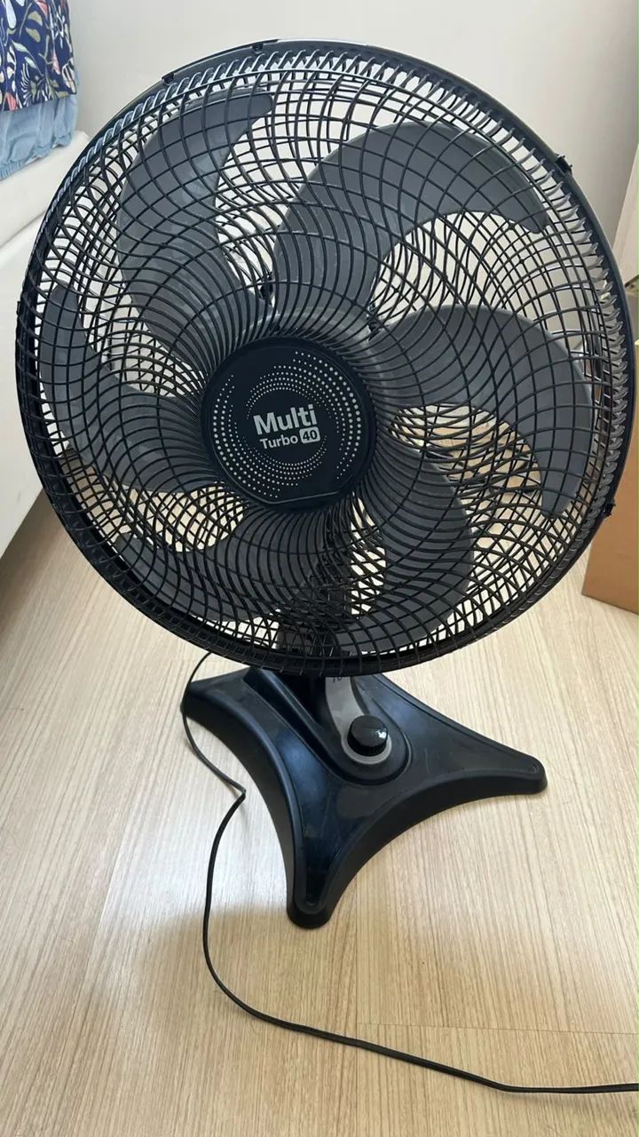 Ventilador de pé 
