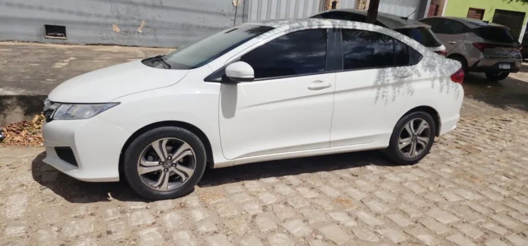 Honda City 1.5 LX 16V FLEX 4P AUTOMÁTICO 2017
