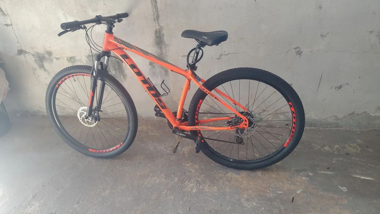 BICICLETA LOTUS 
