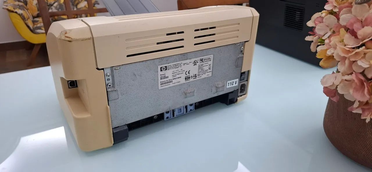 Impressora HP LaserJet 1018 usada - Foto 5