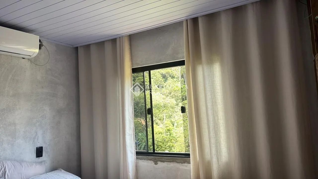 Sítio em Santo Amaro com nascente - Foto 2