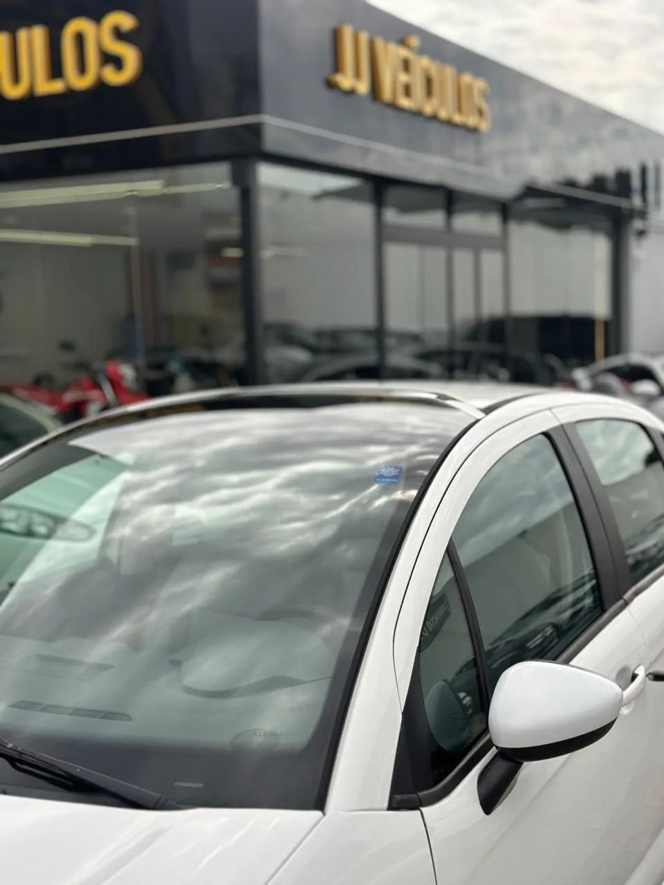 Citroen C3 Tendance 1.5 Flex 8V 5P Mec. 2014 - Foto 2