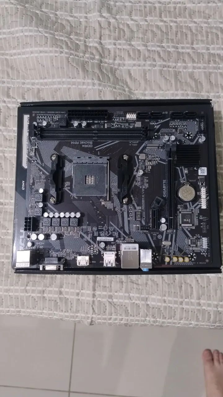 Placa-Mãe Gigabyte A520M K V2 - Foto 4