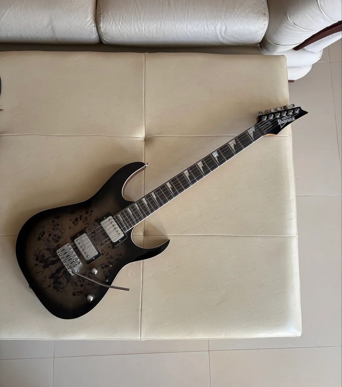 Guitarra ibanez + amplificador - Foto 2