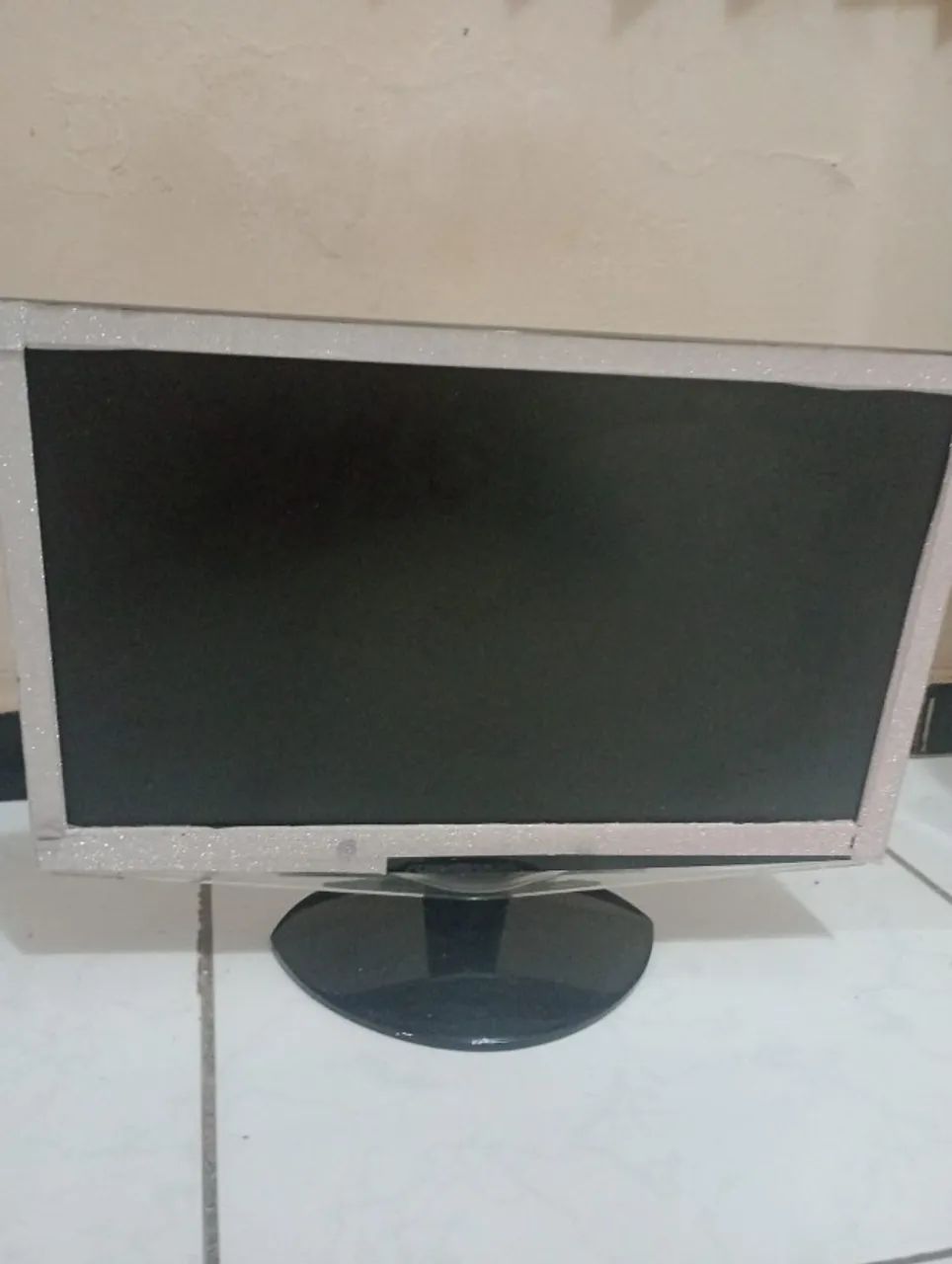 monitor 20 polegadas da positivo sem arranhão na tela - Foto 2