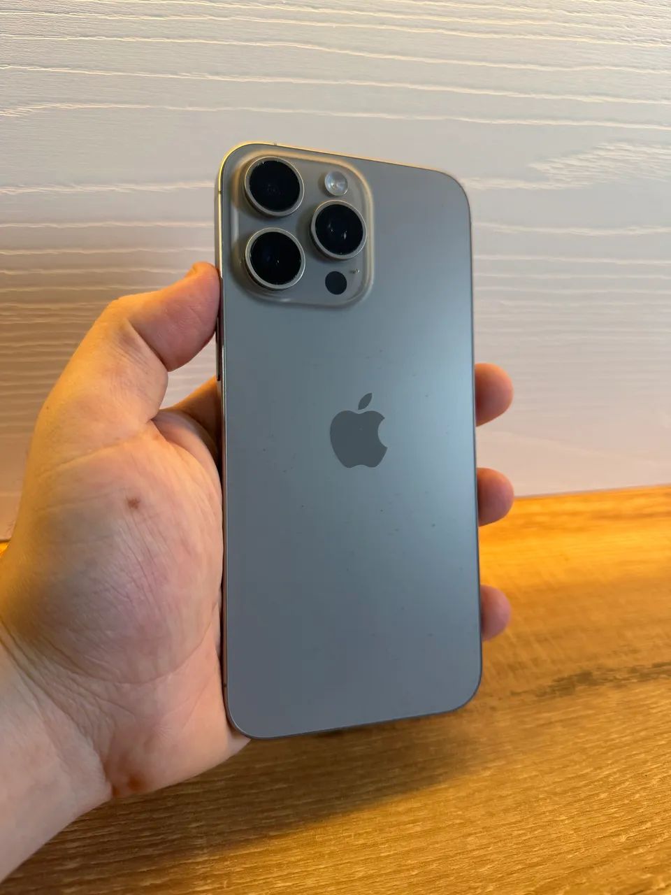 16 Pro Max 256GB