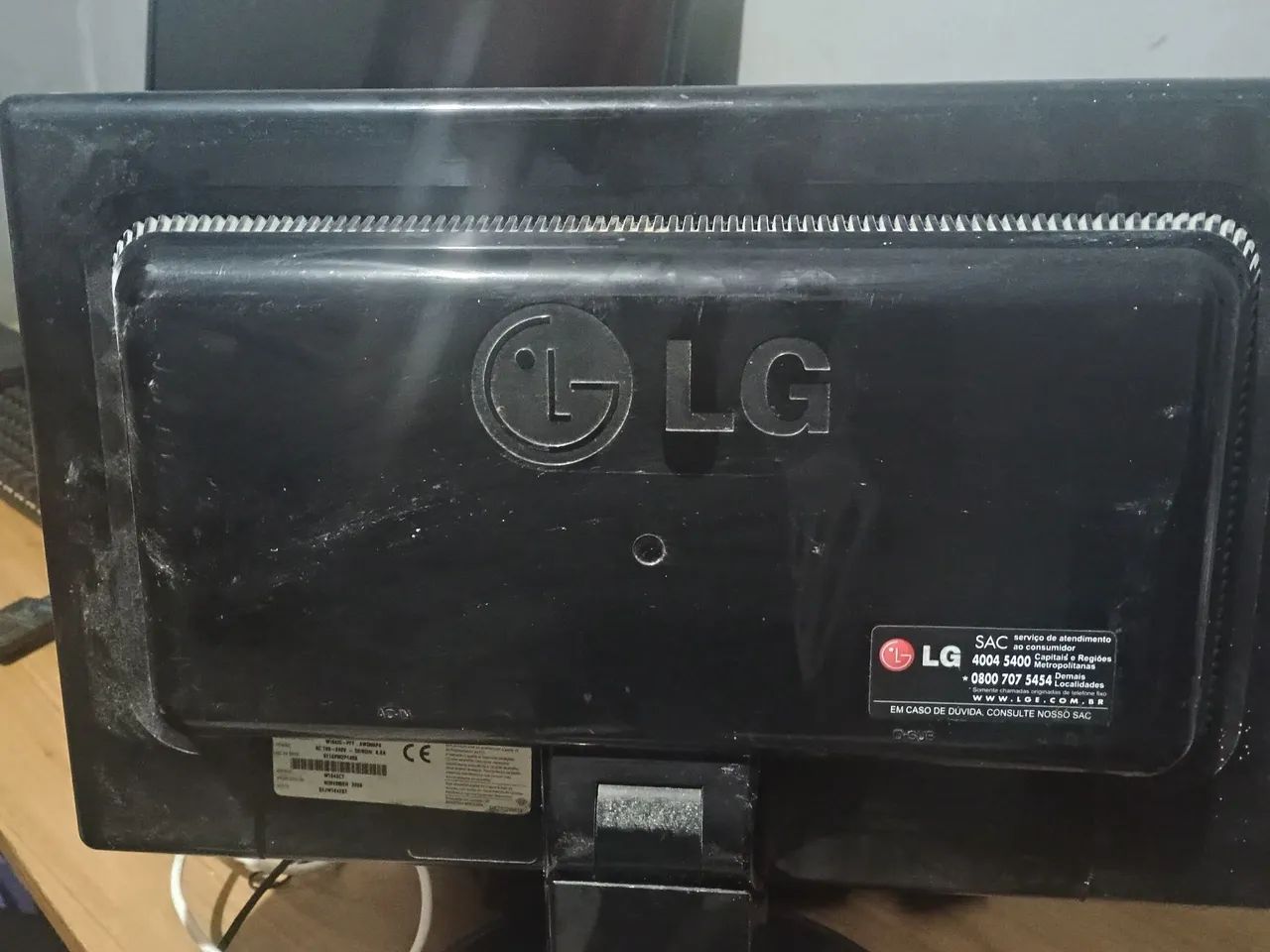 Monitor LG para vender logo - Foto 3