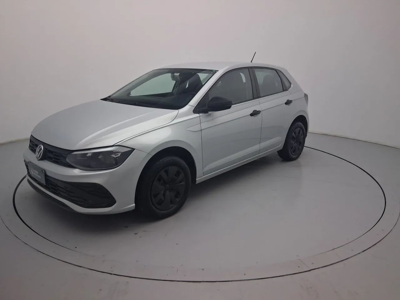 Volkswagen Polo Track 1.0 Flex 12V 5p, foto 1 de 18