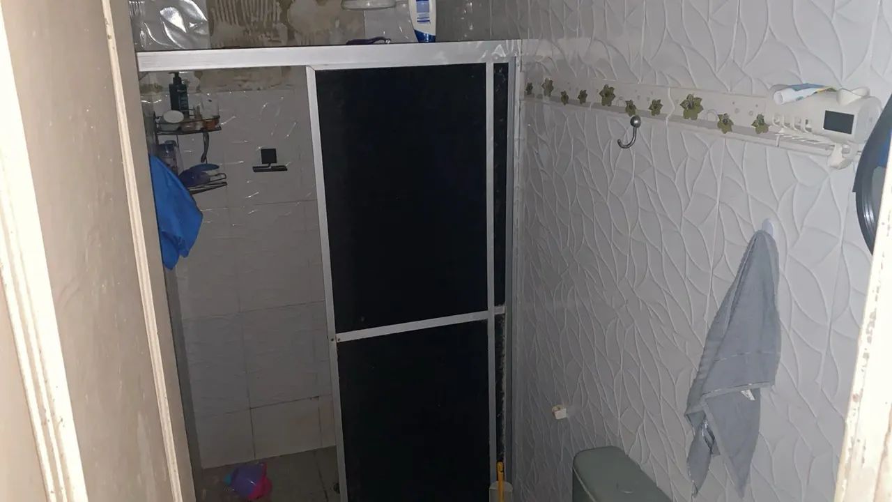 CASA NO CONJUNTO MAGUARY 