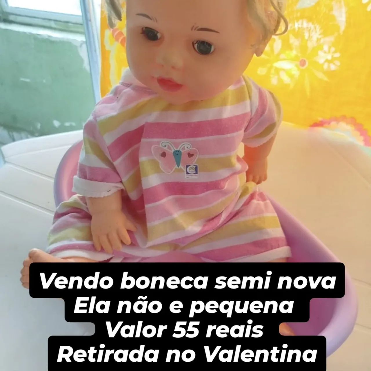 Boneca semi nova ela não e pequena  - Foto 3