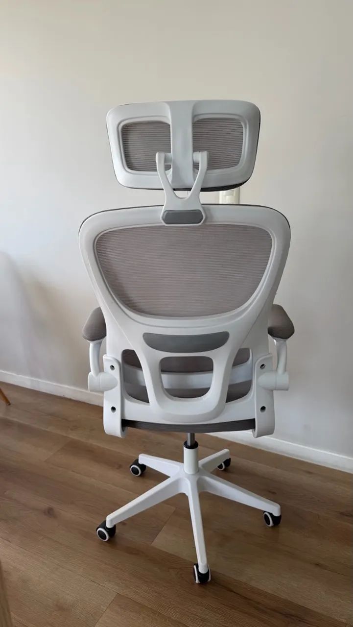 Cadeira ergonômica  - Foto 3