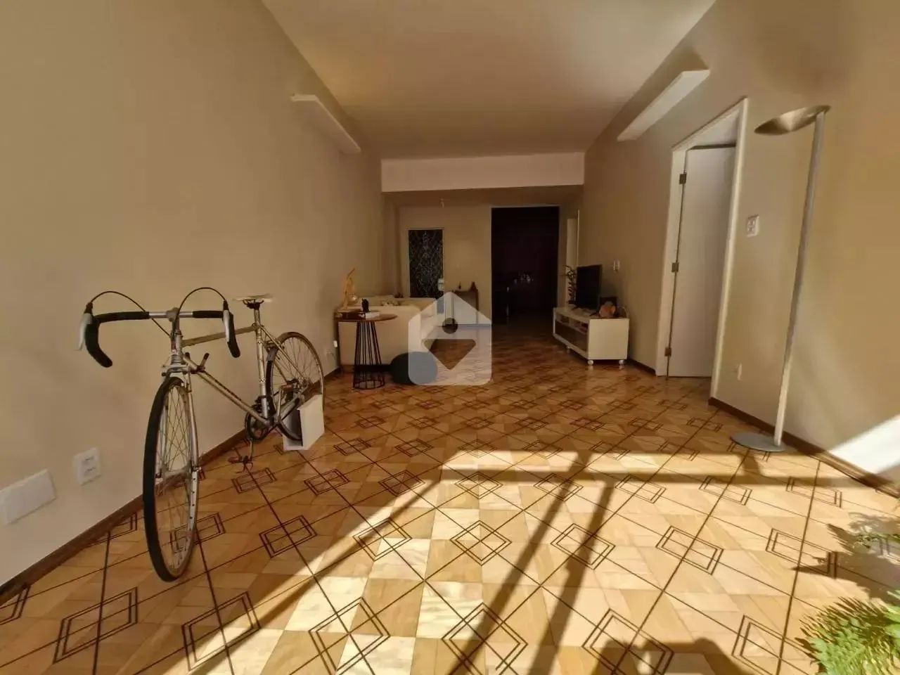 Apartamento com 154m² - Totalmente Reformado - Andar Alto - Foto 4