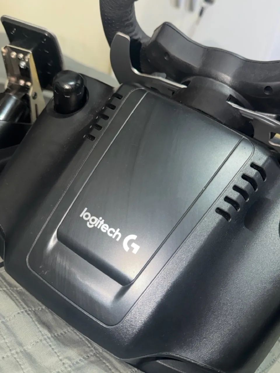 Volante Logitech G920 com Pedais - Compatível com PC e Xbox - Foto 4