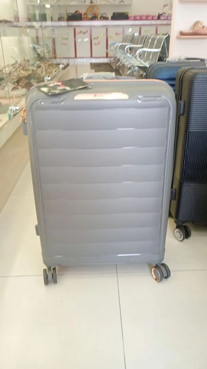 Mala nova nunca usada  - Foto 3