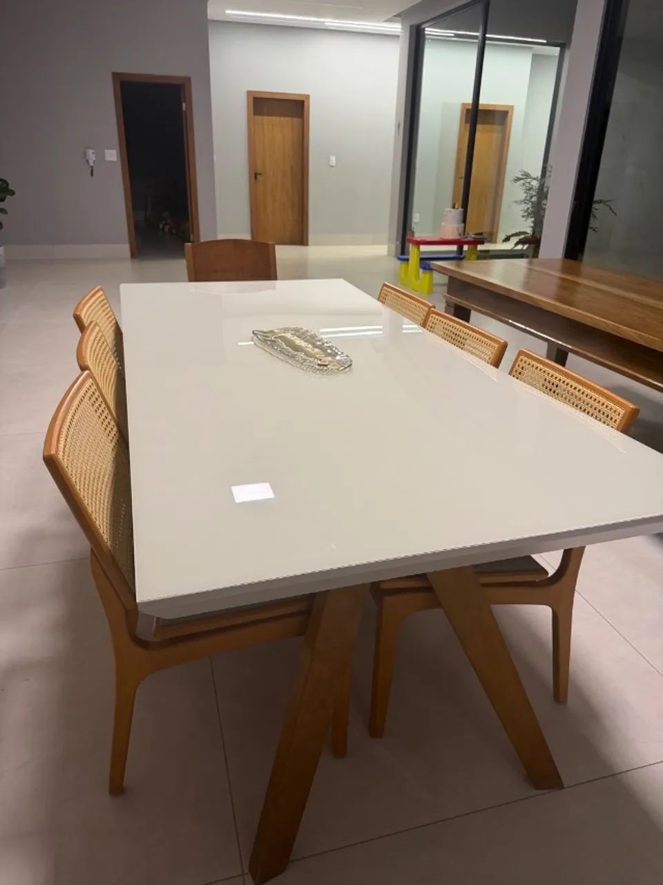 Mesa de jantar tampo de vidro laqueada 2,20 - Foto 4