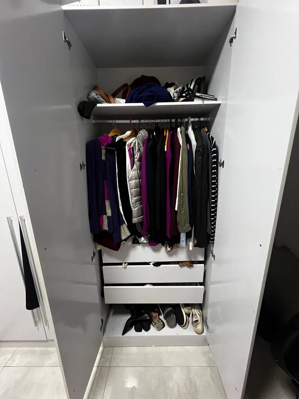 Guarda roupa branco 6 portas - Foto 4