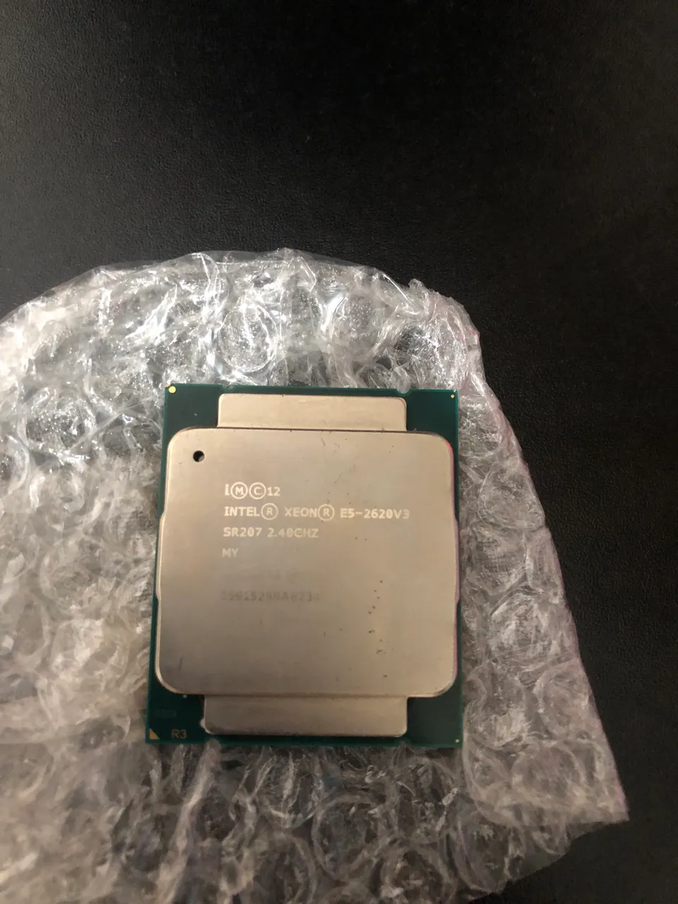 xeon e5 2620 v3