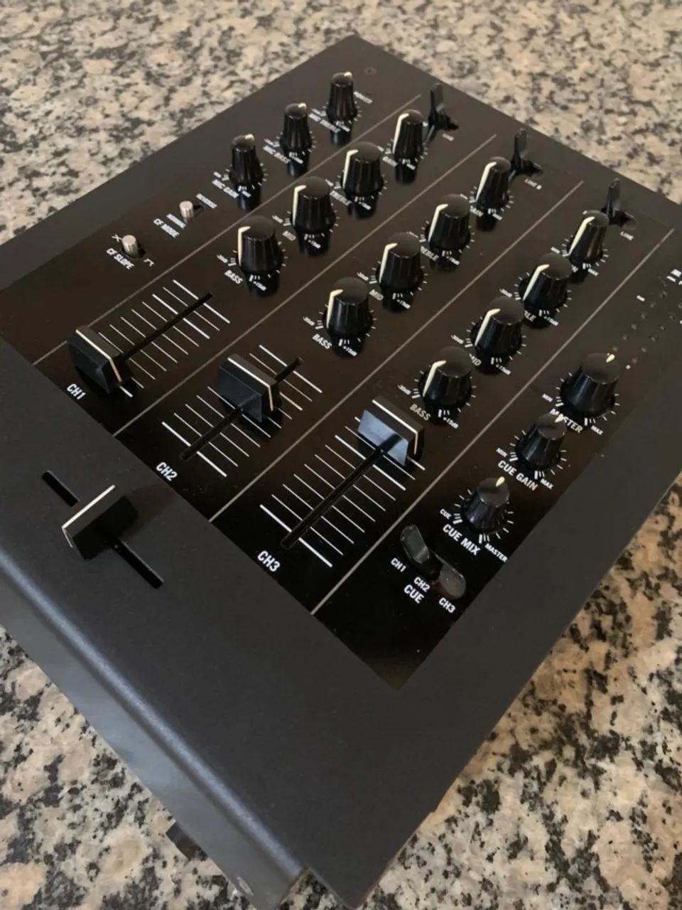 Mixer Numark M4 - Foto 2