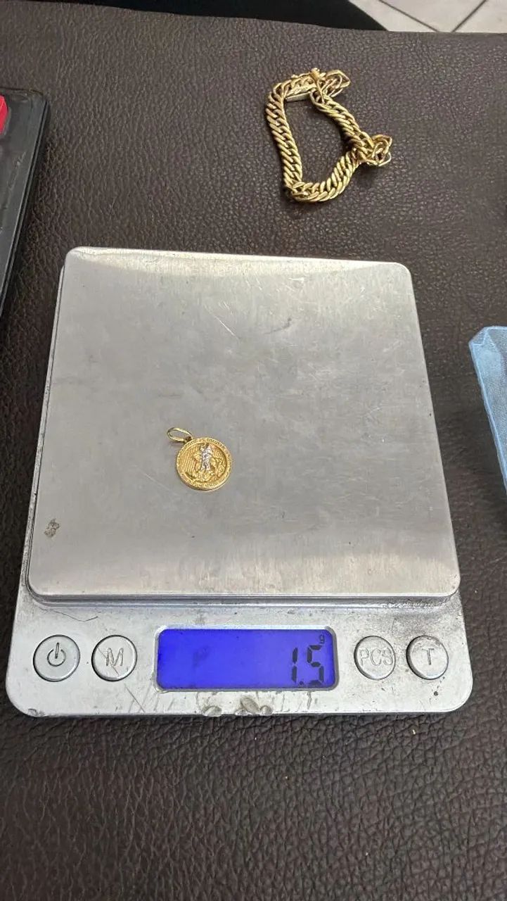 Lindo pingente ouro 18k