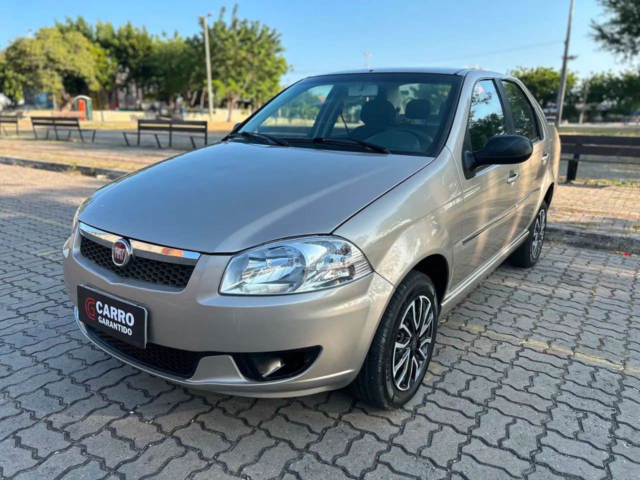 Fiat Siena Siena EL Celeb. 1.0 mpi Fire Flex 8V 4p 2015