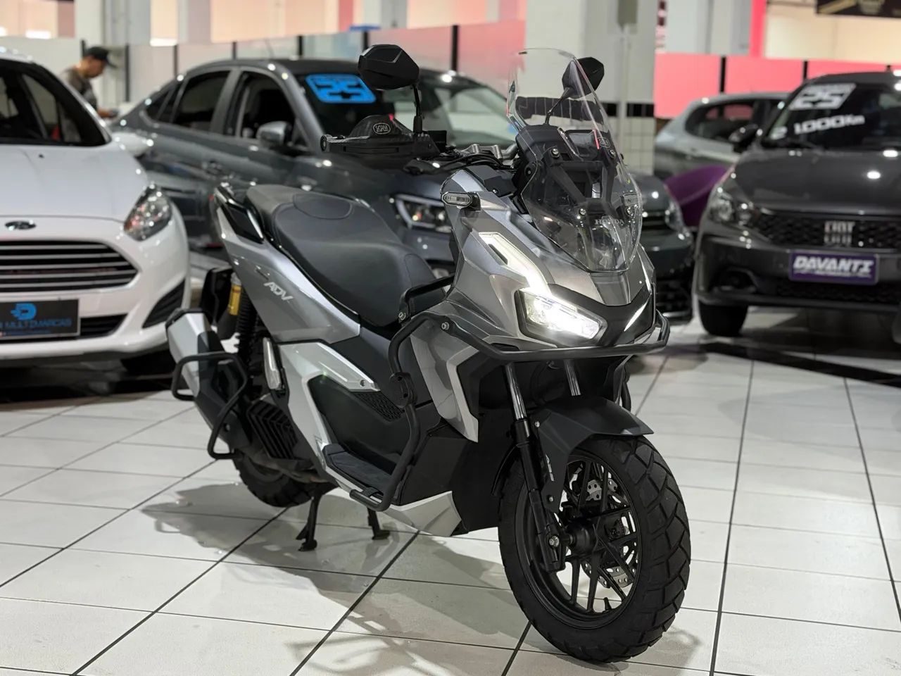 HONDA ADV  - Foto 2
