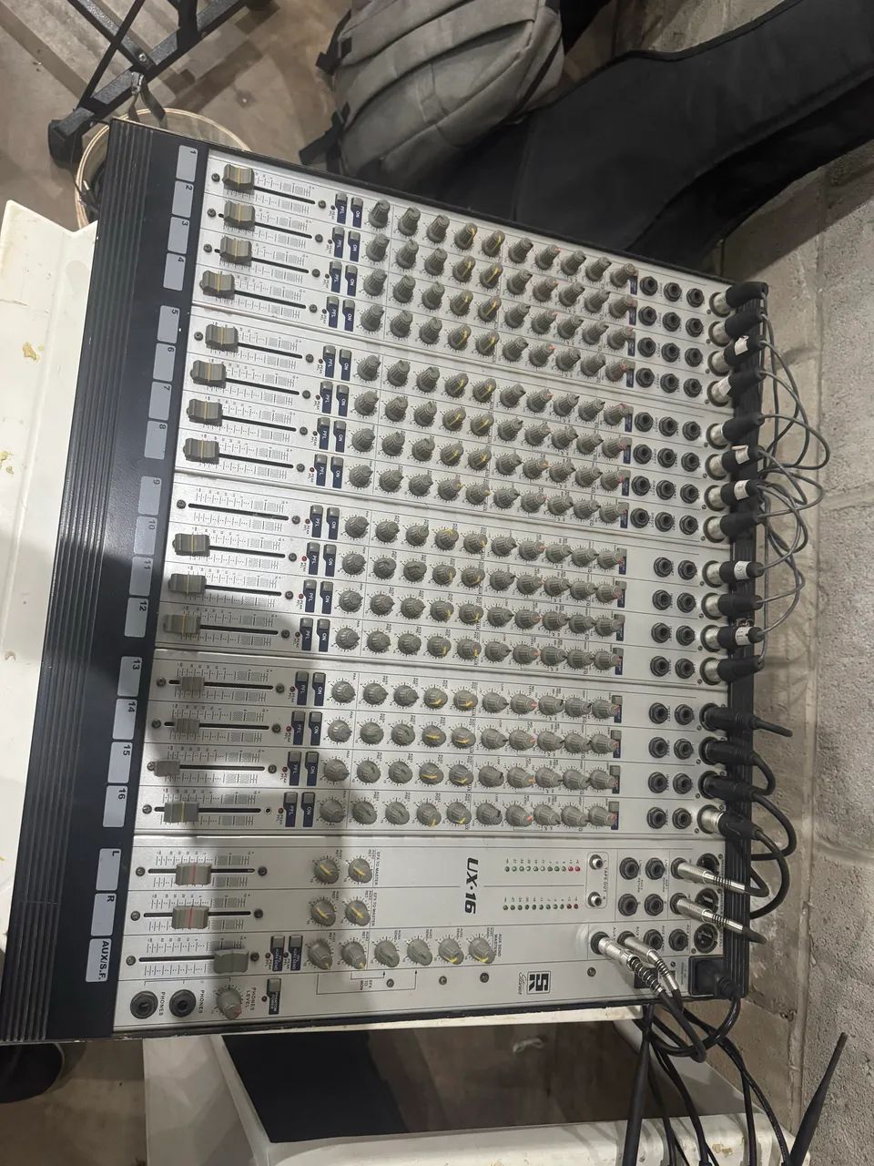 Mesa de Som, Violão, caixa de som , Potência  - Foto 2