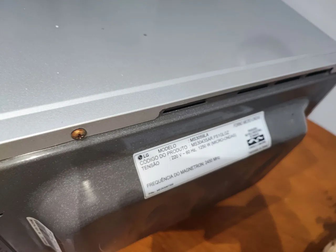 VD Microondas LG 30L C/DEFEITO mod.MS3059LA - Foto 4