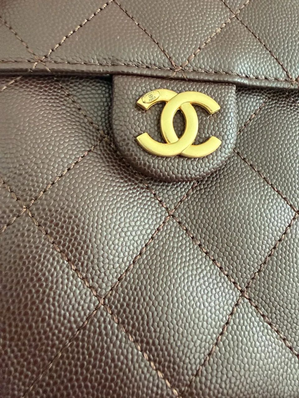 Chanel 25 Small Marrom Couro Caviar Original  - Foto 4