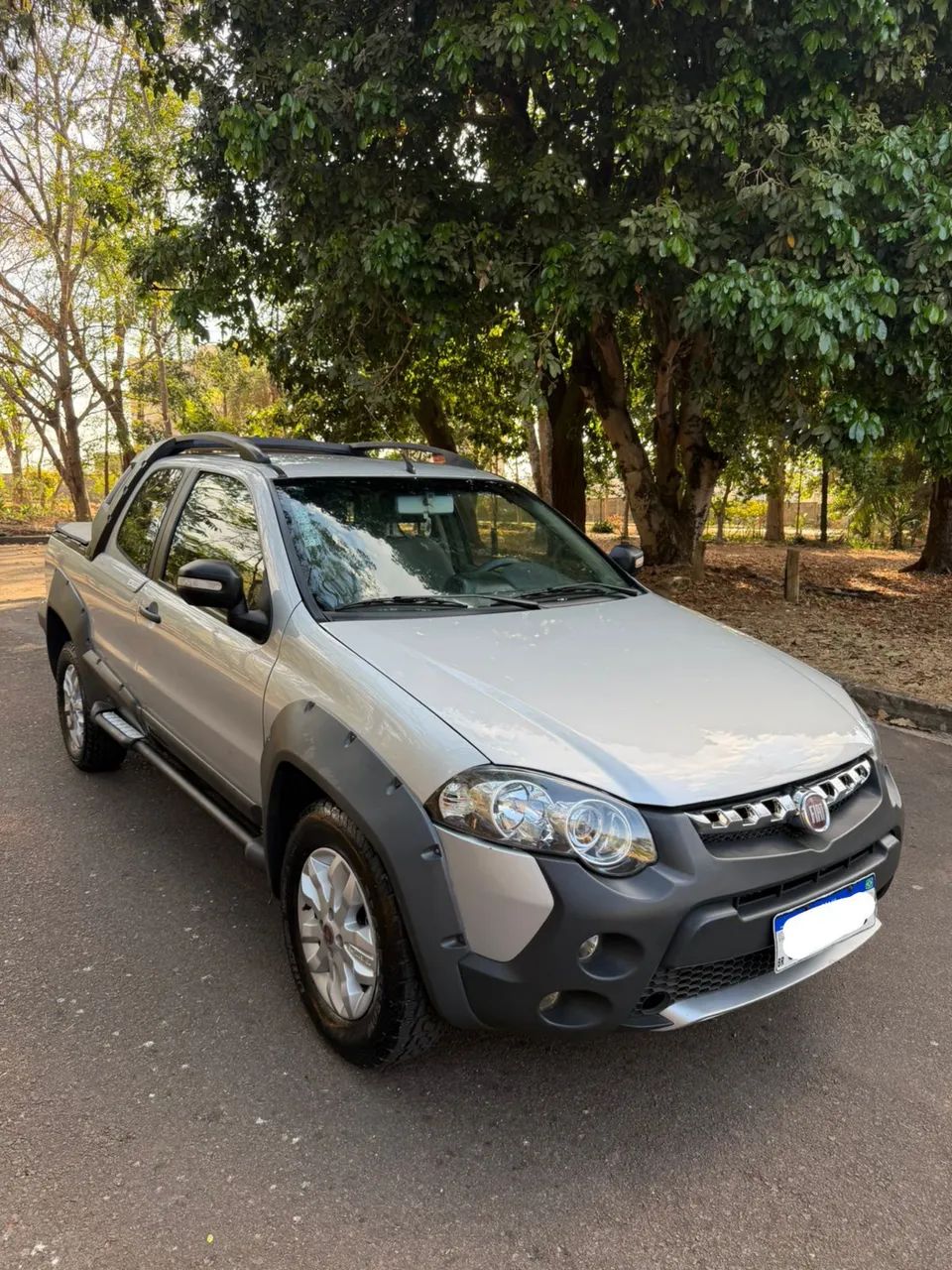 Fiat Strada Adv.1.8 16V Dualogic Flex CD 2013