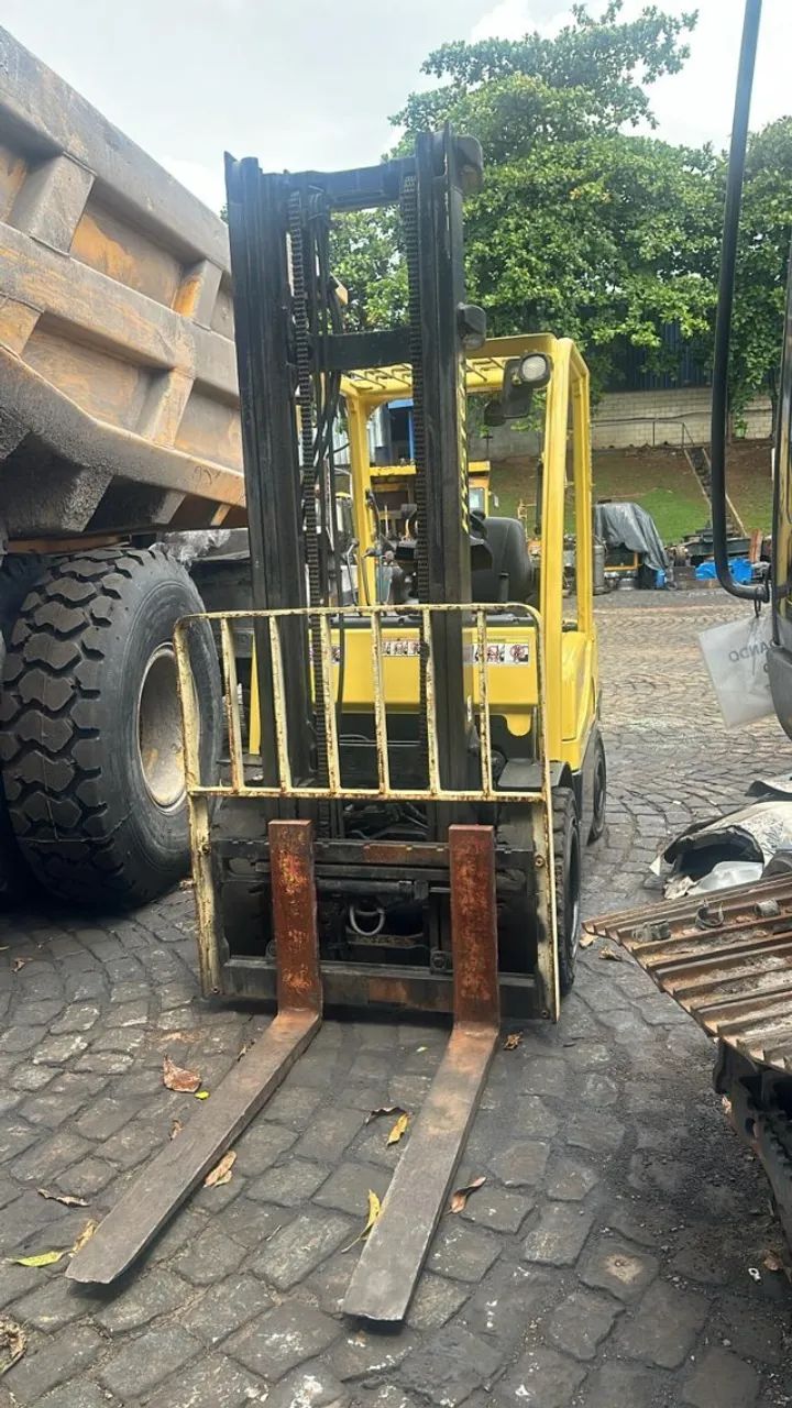 Empilhadeira HYSTER H70FT - 3,5T