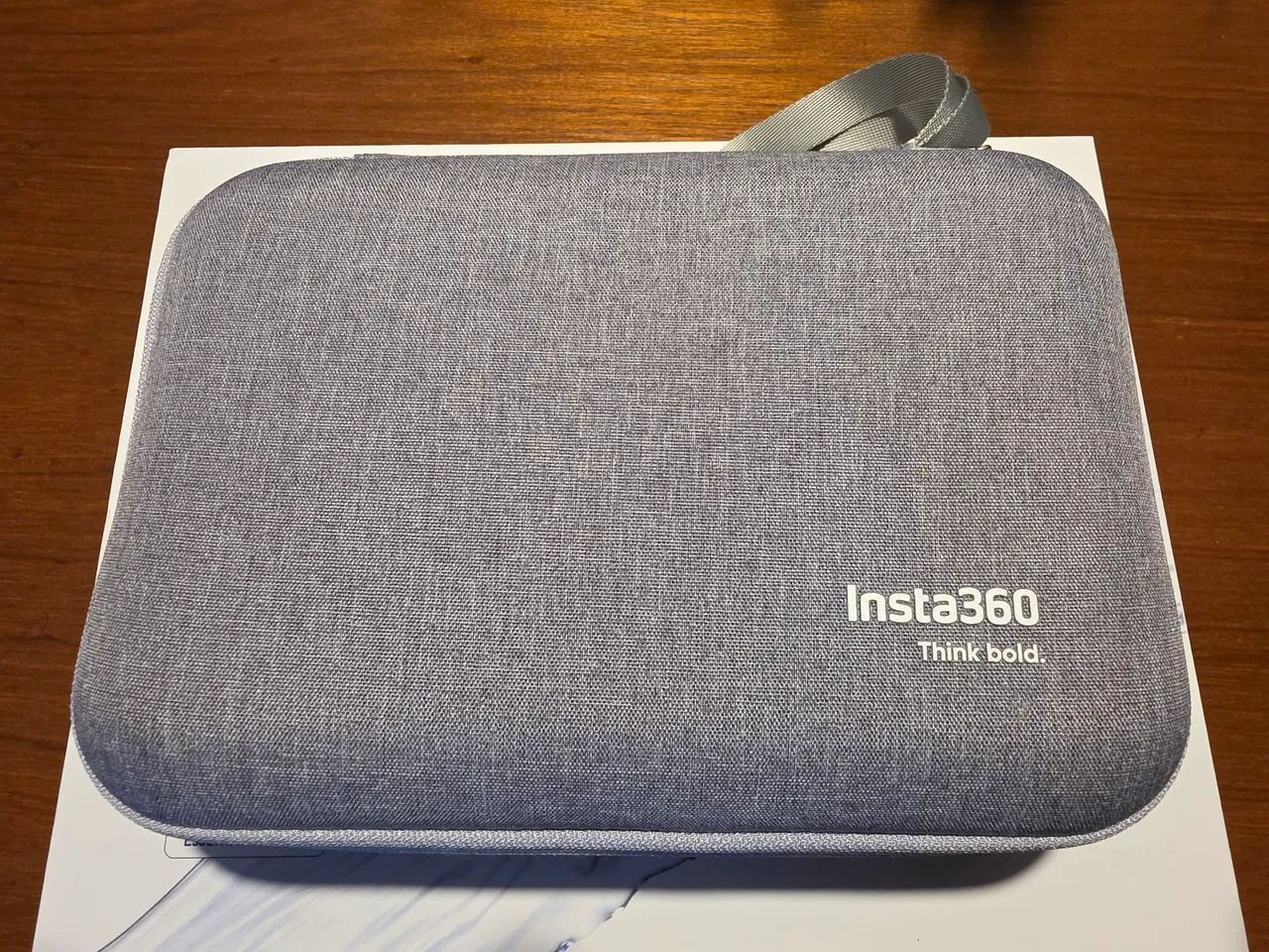 Câmera Insta 360 X5 Essential Bundle 8K - Foto 3