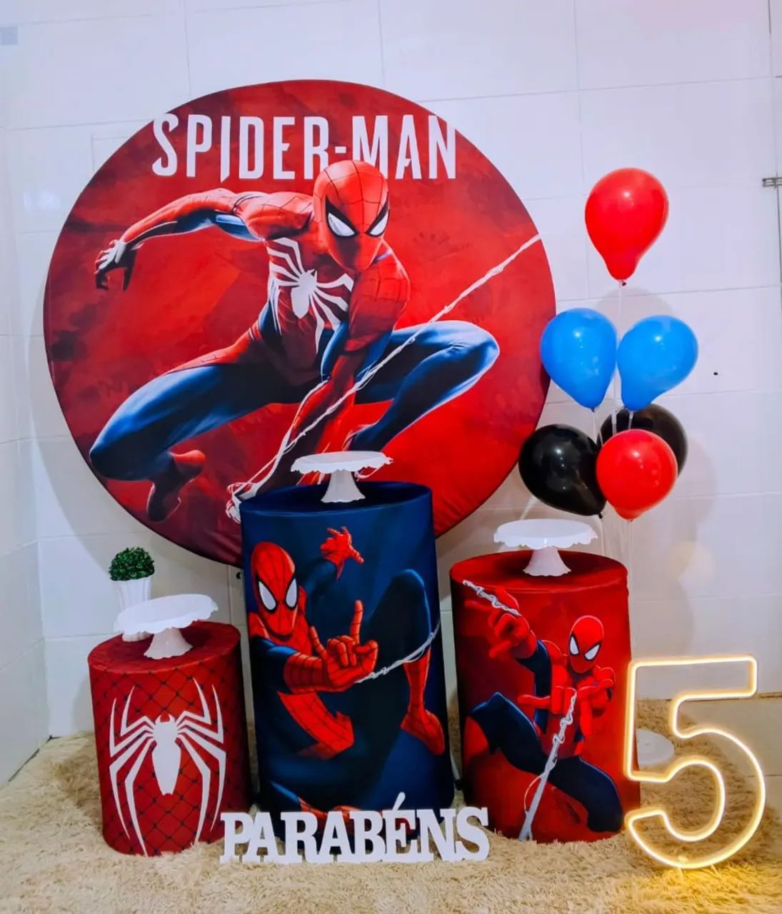 Decoração pegue e monte tema Minie  - Foto 4