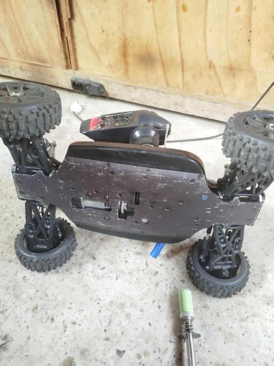 Automodelo Buggy 1/8 - Foto 4