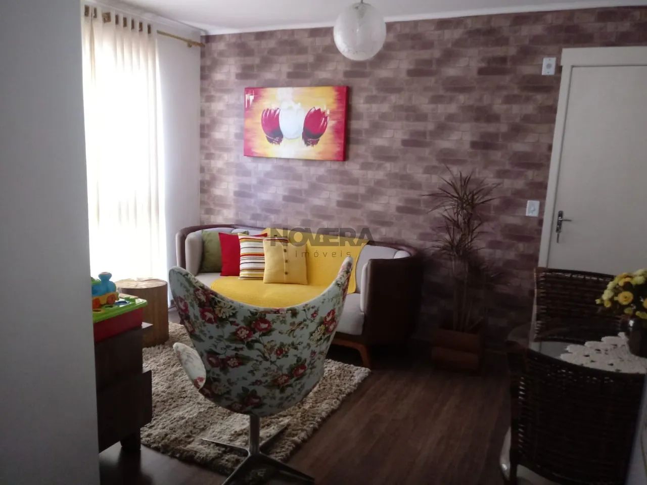 Apartamento próximo a escola Pelotense