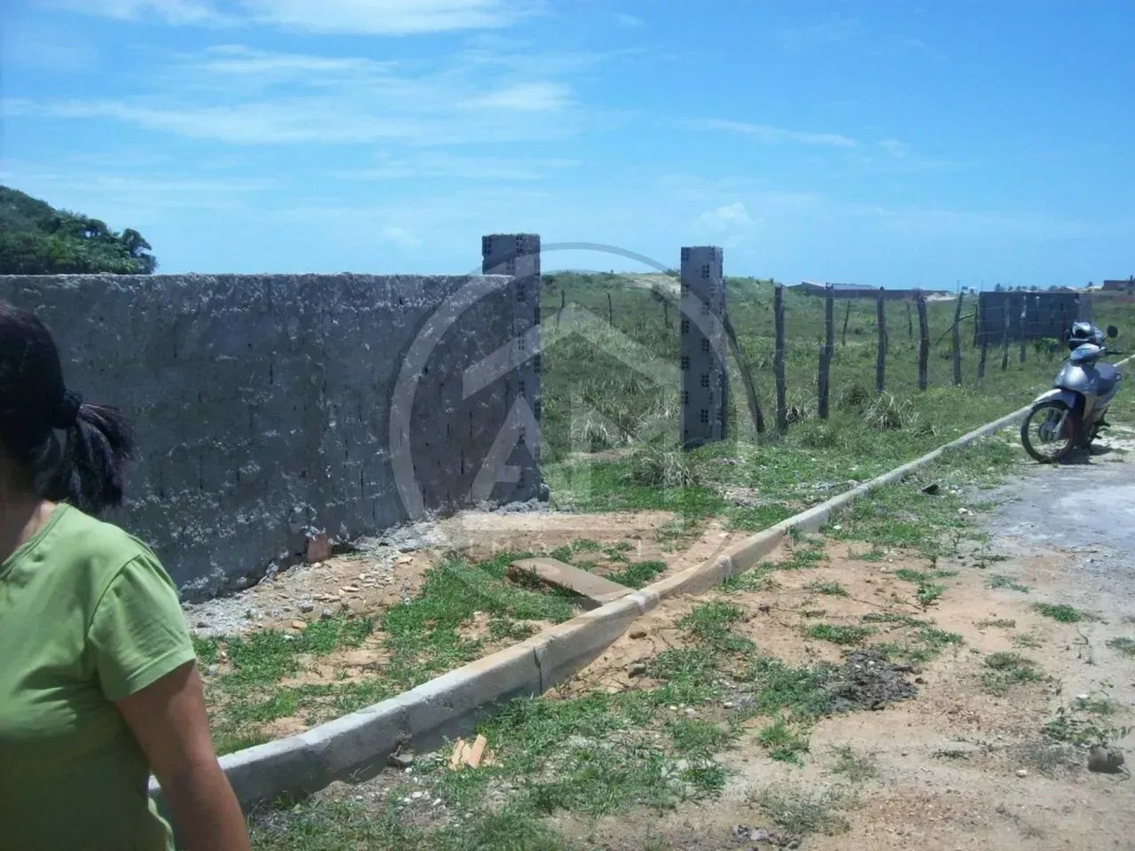 EXCELENTE LOTE À VENDA NO ABAÍS - Foto 2