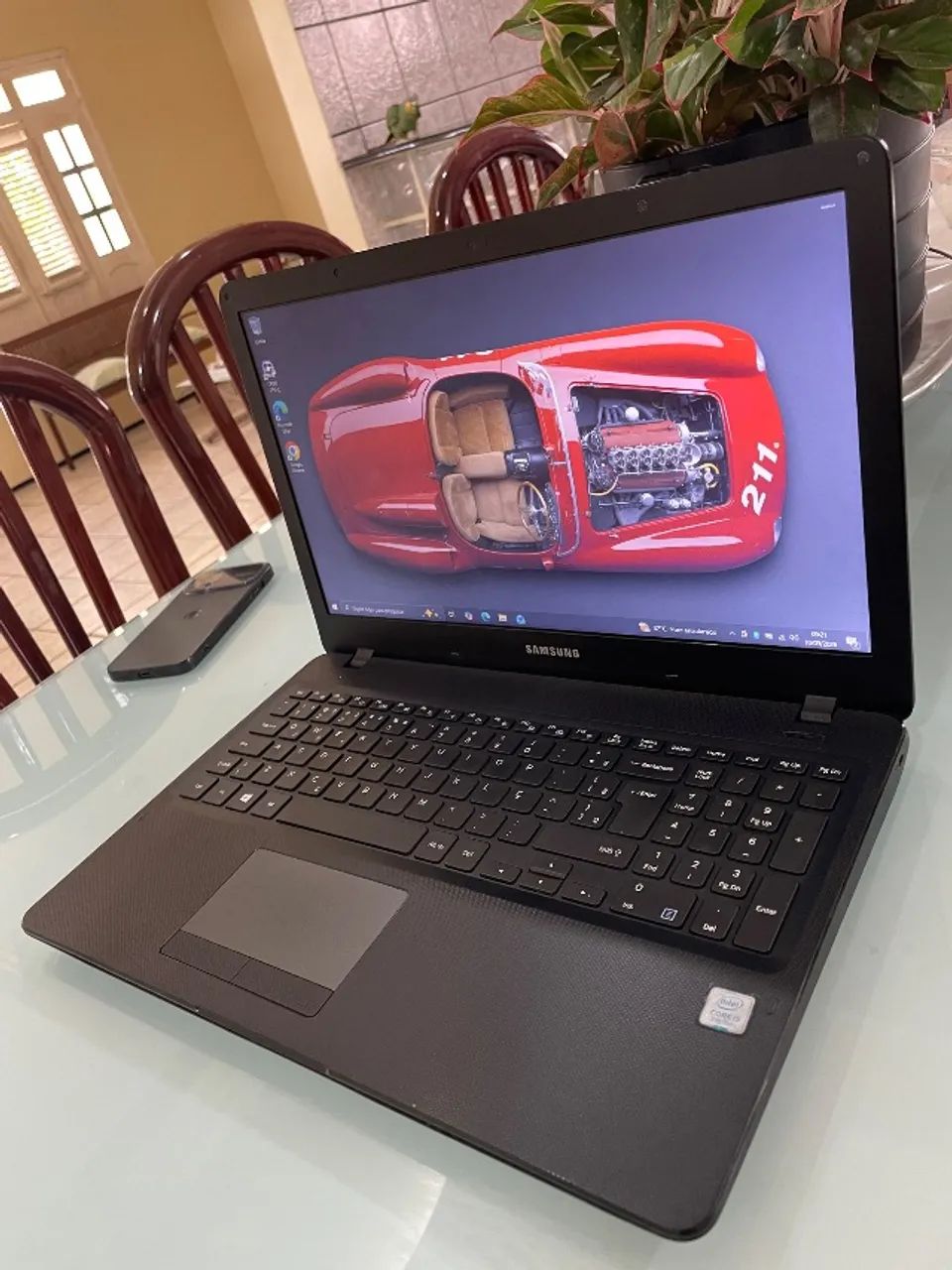 Vendo Notebook Samsung Essentials i5-7ª GTH com SSD