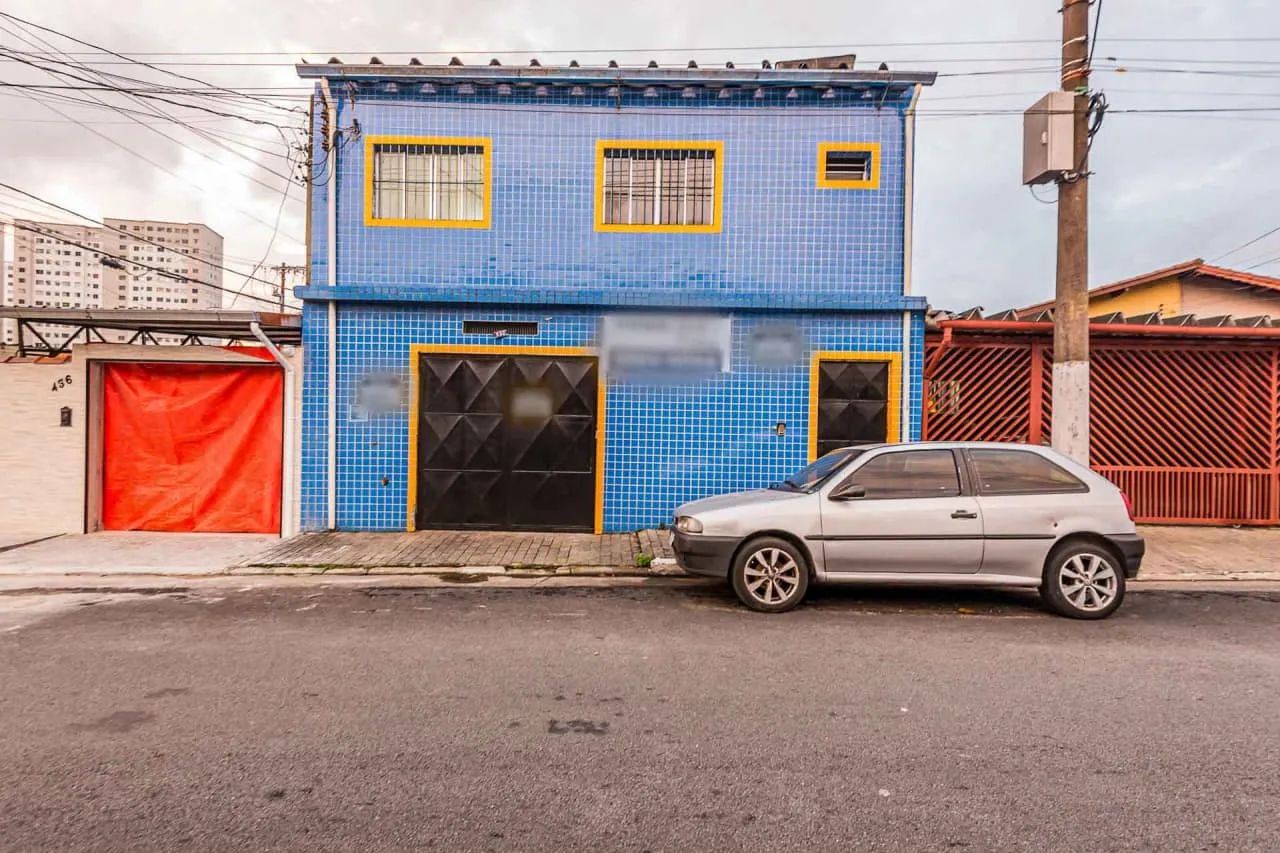 Prédio comercial na Rua Tabaré, 432  300 m²