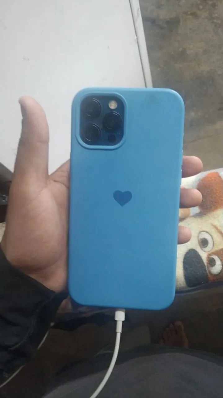 iPhone 12 pro Max 77 %da saúde da bateria bem conservado - Foto 4