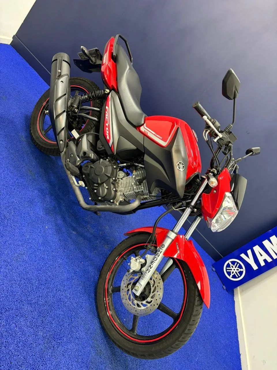 Yamaha YBR 150 Factor 50 cc  - Foto 2