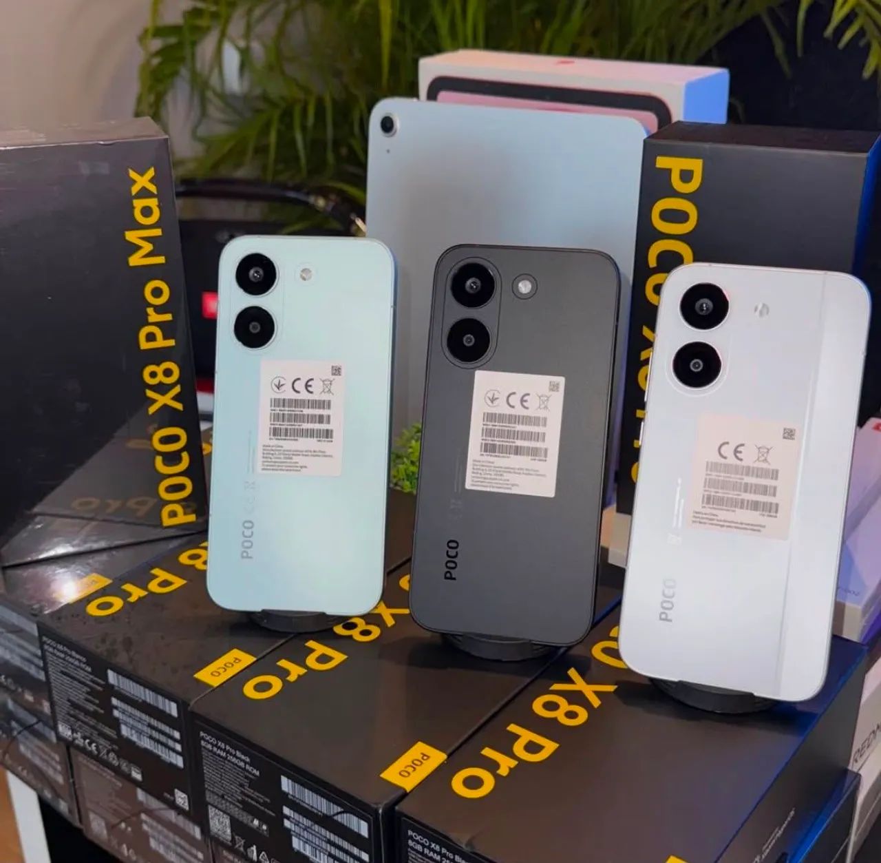 POCO X8 PRO MAX 5G TELA 6.8