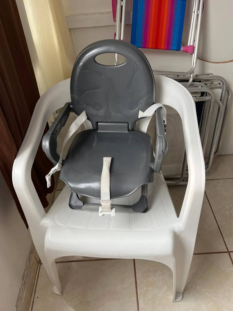 Cadeirinha bebê alimentação 