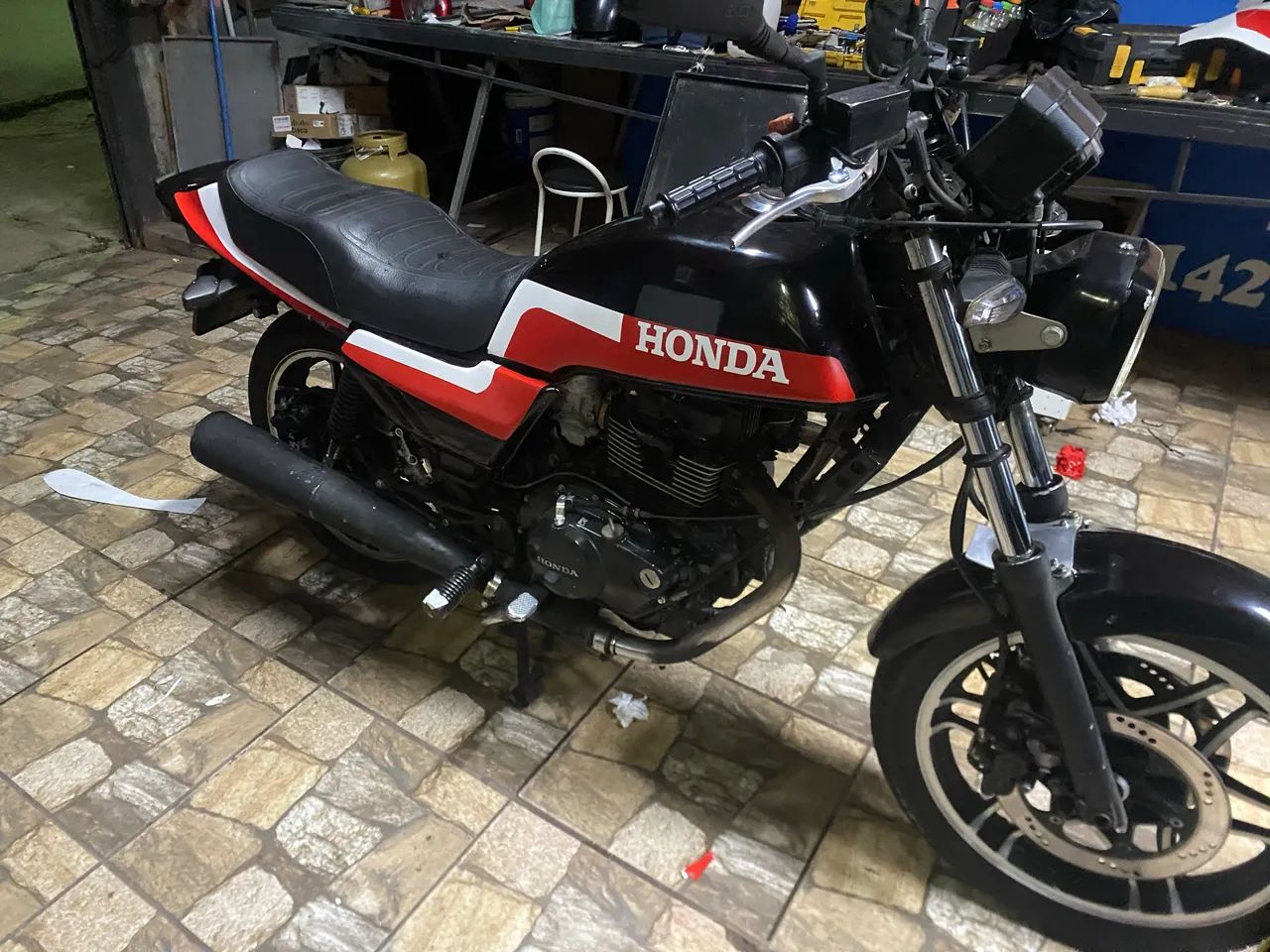 Cb 450 - Foto 2
