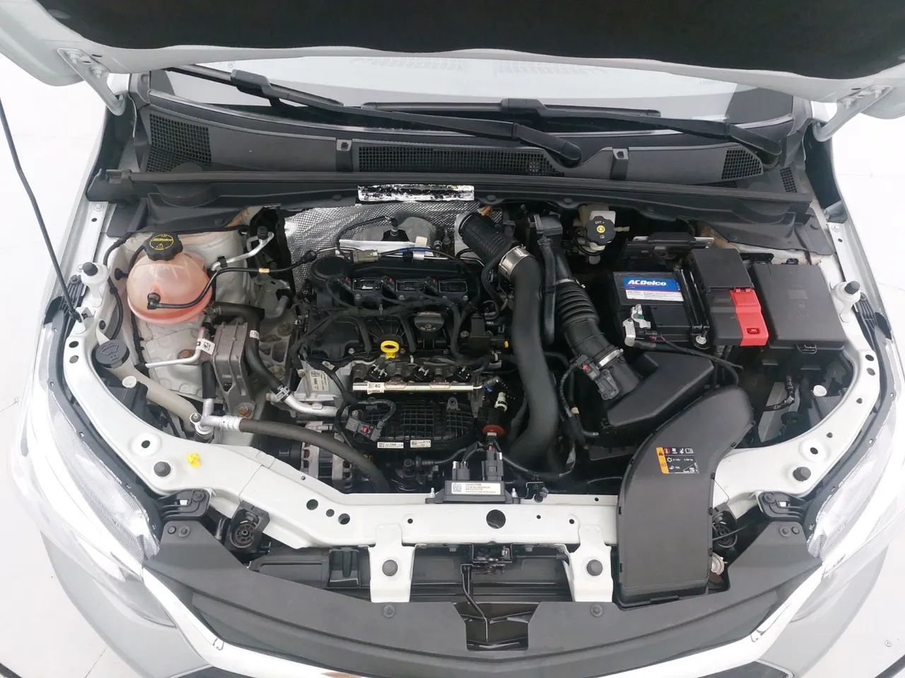 Chevrolet Onix Plus LTZ 1.0 12V TB Flex Aut. 4P, foto 10 de 18