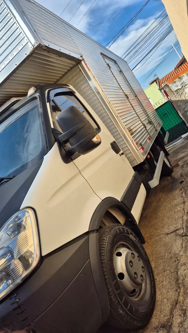 Iveco daily 55c16   ano 2010 - Foto 2