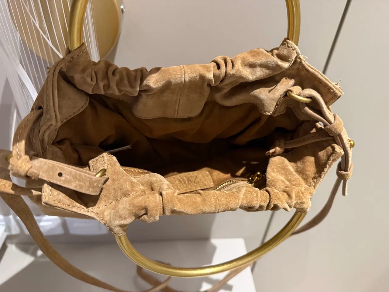 Bolsa de camurça  - Foto 2