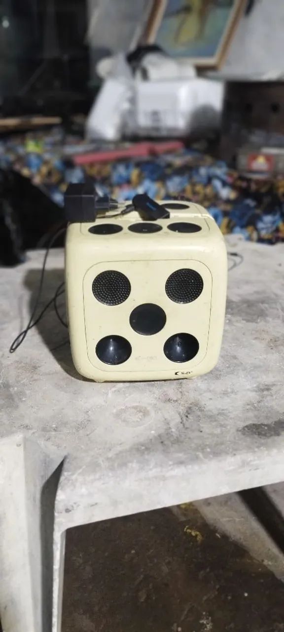 Mini caixa de som formato de dado  - Foto 3