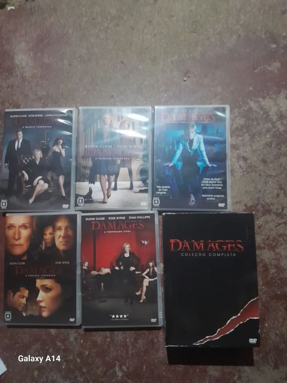 Estou vendendo dvds originais  novos  combo - Foto 3