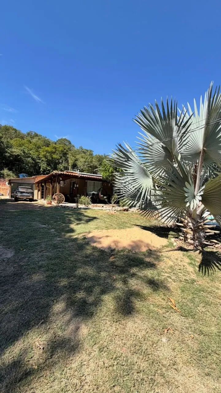 Vende-se belíssima chácara com 8000m2 em Barão de Melgaço MT